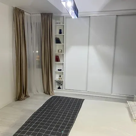 Ultracentral Apartament Calea Victoriei Bucharest Exterior photo